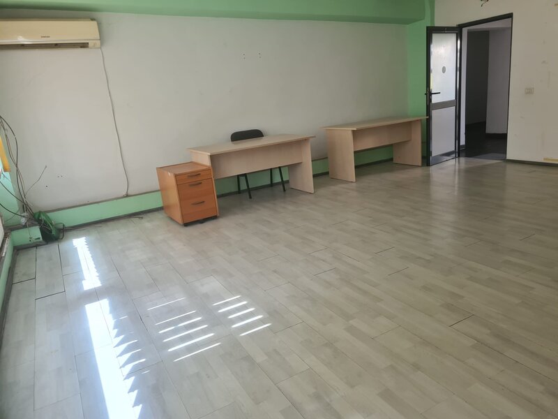 Sector 4 inchiriem spatii